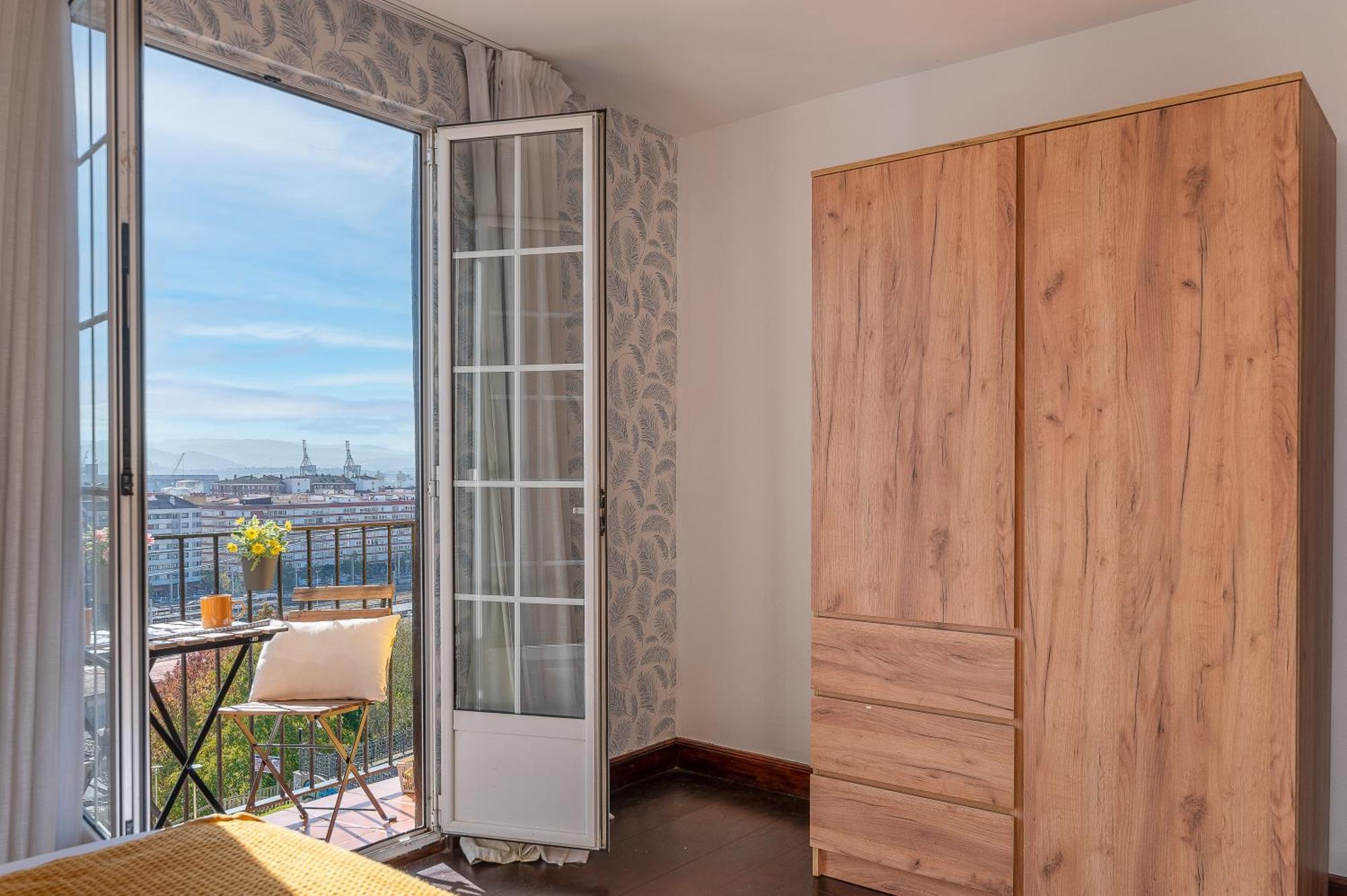Apartamento En El Corazon De La Ciudad Junto A Las Estaciones Santander Zewnętrze zdjęcie